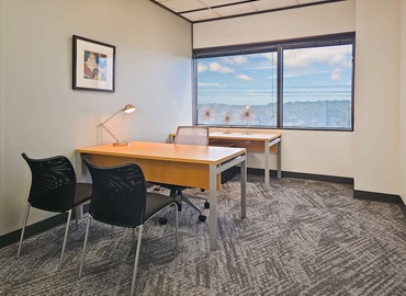 10 m² Coworking  in Houston North, TX, 3663 North Sam Houston Parkway East (77032) - 7 | MatchOffice.com