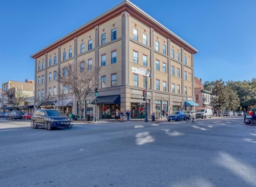 10 m² Shared workspace  in Savannah, GA, 100 Bull Street (31401) - 0 | MatchOffice