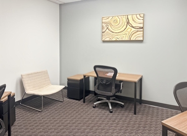 10 m² Coworking space  in Oxnard, CA, 300 East Esplanade Drive (93036) - 3 | MatchOffice.com