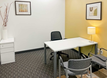 10 m² Shared office  in Roseville, MN, 2355 Highway 36 West (55113) - 3 | MatchOffice