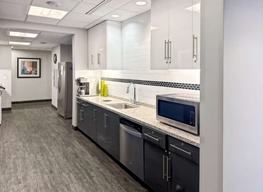 10 m² Co-working  in New Orleans, 3900 North Causeway Boulevard (70002) - 13 | MatchOffice.com
