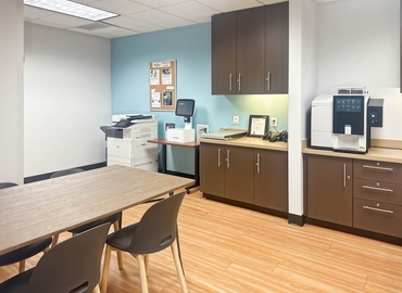 10 m² Business center in Columbus, OH, 470 Olde Worthington Road (43082) - 5 | MatchOffice.com