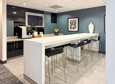 Virtual office space in Ontario, CA, 3281 East Guasti Road (91761) - 5 | MatchOffice.com