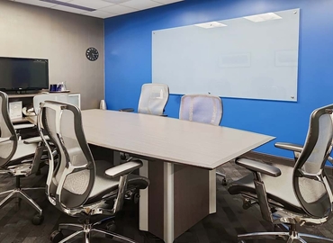 10 m² Shared workspace  in Philadelphia, PA, 100 North 18th Street (19103) - 2 | MatchOffice