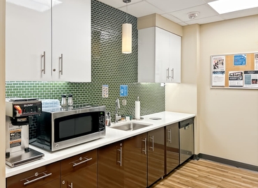 10 m² Business center in Clayton, 	MO, 7733 Forsyth Boulevard (63105) - 9 | MatchOffice