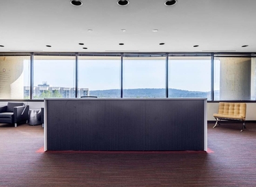 10 m² Business center in Huntsville, AL, 7027 Old Madison Pike (35806) - 1 | MatchOffice.com