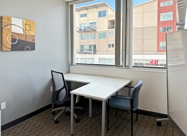 10 m² Business center in Pearland, TX, 11200 Broadway (77584) - 13 | MatchOffice.com