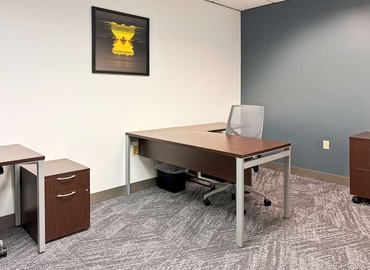 Virtual office space in Scottsdale, AZ, 7150 East Camelback Road (85251) - 3 | MatchOffice.com