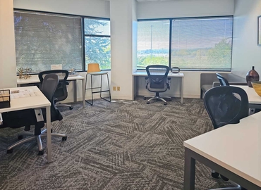 Virtual business address in Lake Oswego, 5 Centerpointe Drive (97035) - 7 | MatchOffice.com