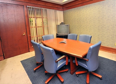 250 m² Business park building available to rent in Charlotte, NC, 6047 Tyvola Glen Circle (28217) - 2 | MatchOffice