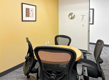 10 m² Shared office  in Garland,	 TX, 675 Town Square Boulevard (75040) - 10 | MatchOffice.com