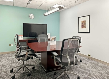 10 m² Shared workspace  in White Plains, NY, 50 Main Street (10606) - 2 | MatchOffice