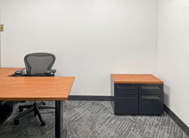 10 m² Co-working  in Newark, NJ, 1 Gateway Center (07102) - 3 | MatchOffice.com