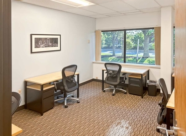 10 m² Business space in Melville, NY, 200 Broadhollow Road (11747) - 3 | MatchOffice