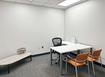 10 m² Coworking space  in Syosset, NY, 6800 Jericho Turnpike (11791) - 6 | MatchOffice.com