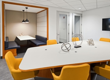 Virtual office space in Westchester, IL, 1 Westbrook Corporate Center (60154) - 9 | MatchOffice.com