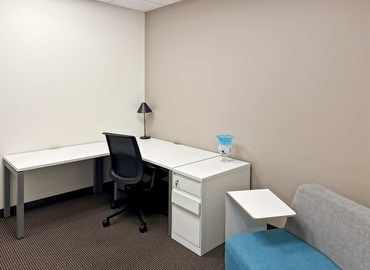Virtual office in Lisle, IL, 3333 Warrenville Road (60532) - 6 | MatchOffice.com