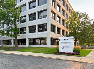 10 m² Shared workspace  in Schaumburg, IL, 1821 Walden Office Square (60173) - 0 | MatchOffice.com