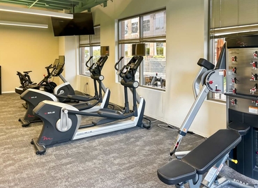 10 m² Shared workspace  in Carlsbad, CA, 1902 Wright Place (92008) - 12 | MatchOffice