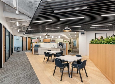 10 m² Business center in Orange, CA, 333 City Boulevard West (92868) - 5 | MatchOffice.com