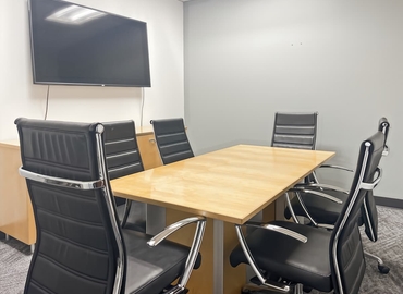 Virtual office space in Newport Beach, CA, 5000 Birch Street (92660) - 11 | MatchOffice.com