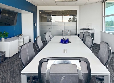 10 m² Business park in Roseville, CA, 3017 Douglas Boulevard (95661) - 2 | MatchOffice.com