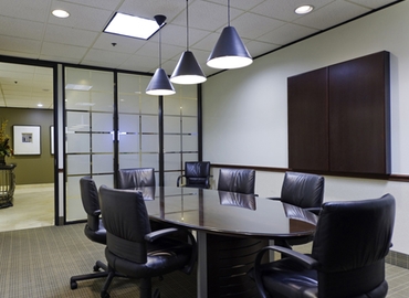 250 m² Business space property up for rent in Addison, TX, 15851 Dallas Parkway (75001) - 6 | MatchOffice.com