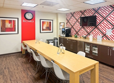 10 m² Business space in Campbell, CA, 1999 South Bascom Avenue (95008) - 4 | MatchOffice.com