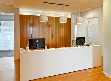 10 m² Business center in Des Moines, IA, 5550 Wild Rose Lane (50266) - 1 | MatchOffice.com