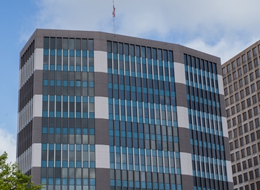 250 m² Serviced office property up for rent in Houston Central, TX, 2100 West Loop South (77027) - 0 | MatchOffice