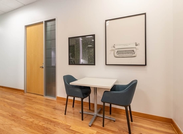 Virtual office space in Elk Grove, CA, 9245 Laguna Springs Drive (95758) - 14 | MatchOffice