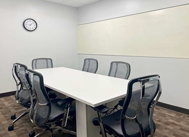 10 m² Business space in Charlotte, 10130 Perimeter Parkway (28216) - 8 | MatchOffice.com