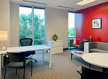 Virtual office in Charlotte, 10130 Perimeter Parkway (28216) - 3 | MatchOffice.com