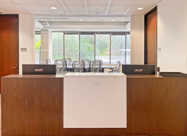 Virtual business address in Rolling Hills, CA, 609 Deep Valley Drive Rolling Hills (90274) - 1 | MatchOffice.com