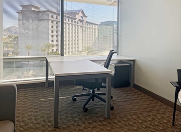 Virtual office in Phoenix, AZ, 2375 East Camelback Road (85016) - 6 | MatchOffice.com
