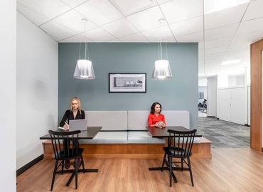 Virtual address in Chicago O`Hare, IL, 8770 West Bryn Mawr Avenue (60631) - 6 | MatchOffice.com