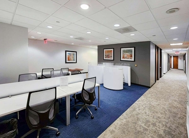 10 m² Shared workspace  in Fairfax, VA, 11350 Random Hills Road (22030) - 8 | MatchOffice.com