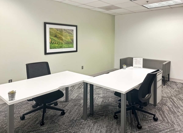 10 m² Serviced office in Charlotte, NC, 6000 Fairview Road (28210) - 0 | MatchOffice.com