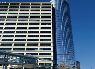 10 m² Business space in Indianapolis, IN, 8888 Keystone Crossing (46240) - 0 | MatchOffice