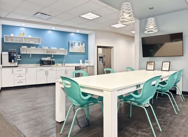 10 m² Shared workspace  in Independence, OH, 6100 Oak Tree Boulevard (44131) - 5 | MatchOffice.com