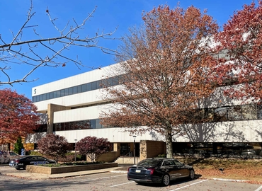 10 m² Business center in Pittsburgh, PA, 651 Holiday Drive (15220) - 0 | MatchOffice.com