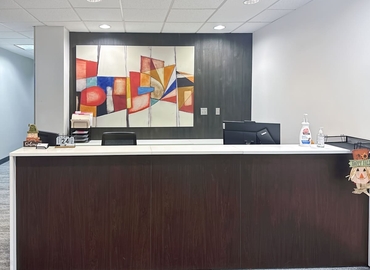 10 m² Business space in Pittsburgh, PA, 651 Holiday Drive (15220) - 1 | MatchOffice.com