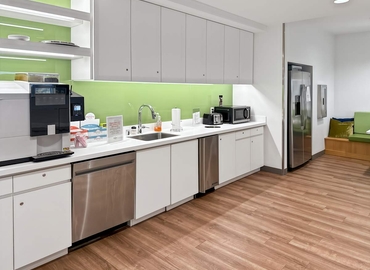 10 m² Coworking space  in Bloomington, MN, 8400 Normandale Lake Boulevard (55437) - 5 | MatchOffice