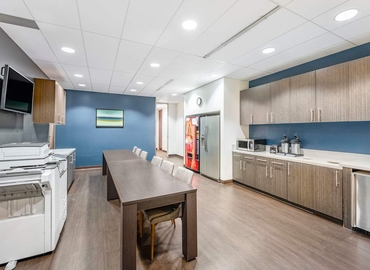 Virtual office space in Minnetonka, MN, 601 Carlson Parkway (55305) - 5 | MatchOffice.com