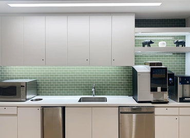 10 m² Coworking  in Cincinnati, OH, 8044 Montgomery Road (45236) - 5 | MatchOffice.com