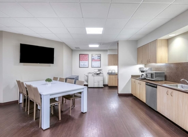 10 m² Shared workspace  in Troy, MI, 100 West Big Beaver Road (48084) - 5 | MatchOffice