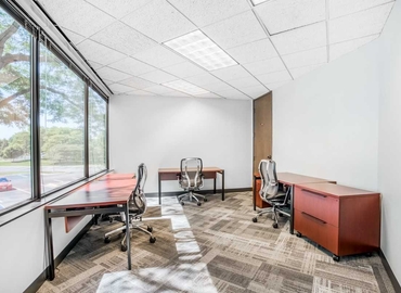 10 m² Shared workspace  in Northbrook, IL, 5 Revere Drive (60062) - 7 | MatchOffice