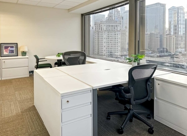 10 m² Co-working  in Chicago Gold Coast, IL, 401 North Michigan Avenue (60611) - 3 | MatchOffice