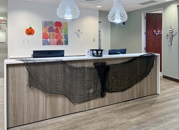 10 m² Business space in Charlotte, NC, 301 McCullough Drive (28262) - 1 | MatchOffice