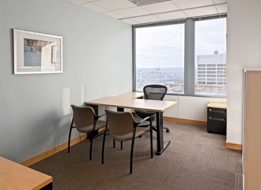Virtual office space in Philadelphia, PA, 1650 Market Street (19103) - 3 | MatchOffice.com